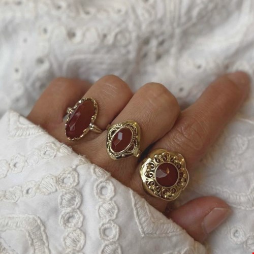 Vintage gouden ring met carneool